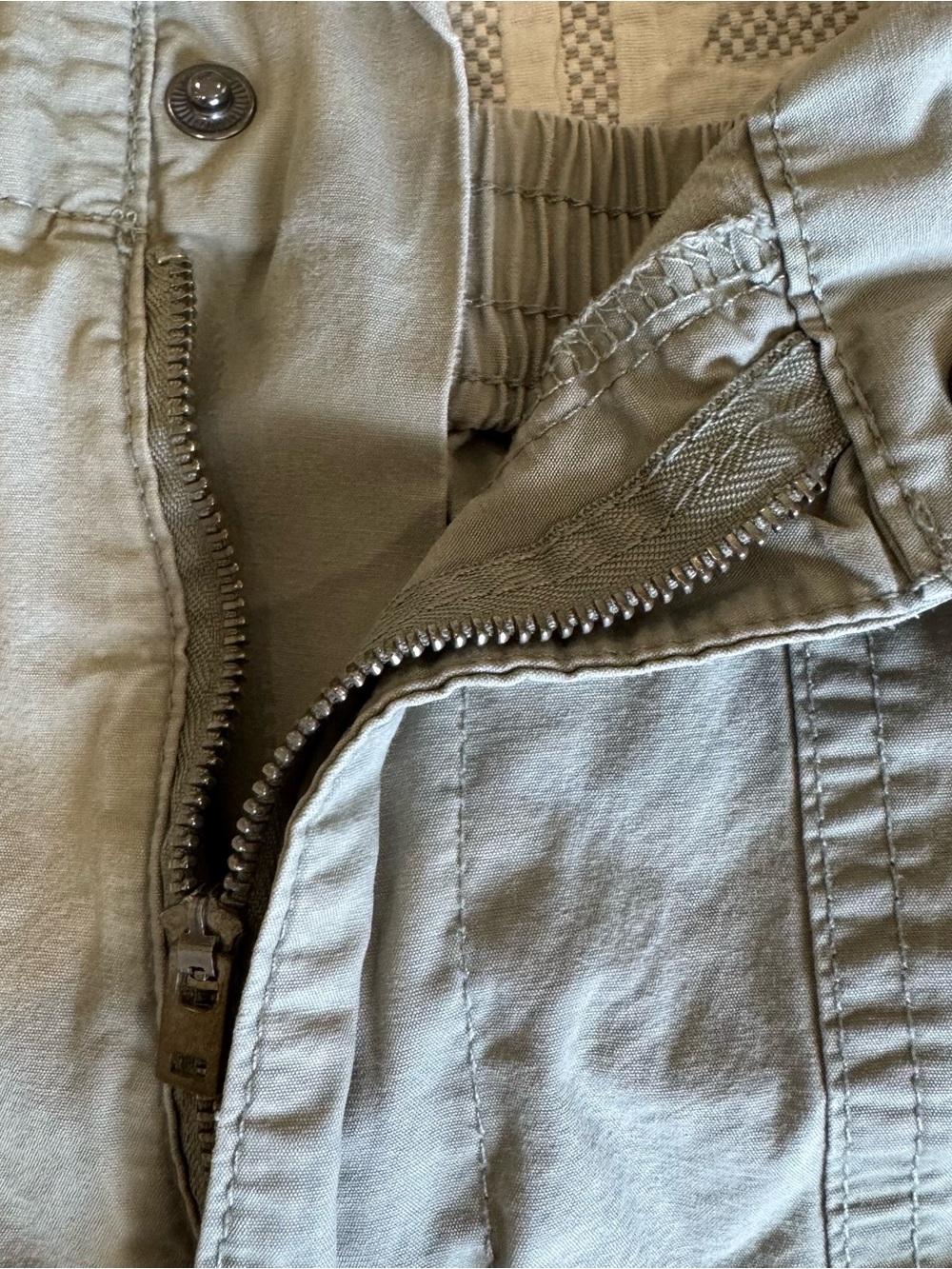 H&M - Men’s Grey Lightweight Cargo Pants - Size M -  100% Cotton - Utility Style - Picture 5 of 12